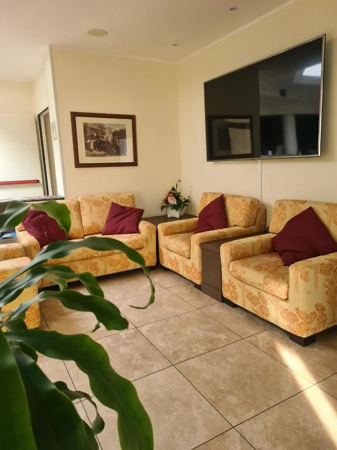 Elysium Hotel Raya Mediglia